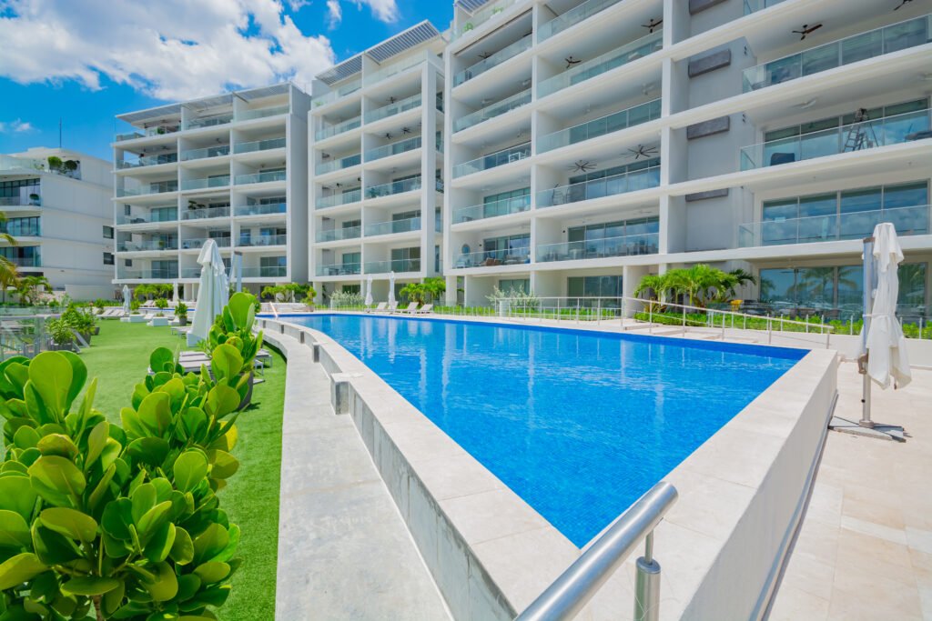 BEACH CLUB RESIDENCES, Ocean Reef Islands