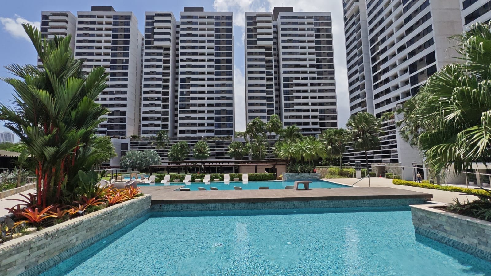 PH CONDADO COUNTRY CLUB