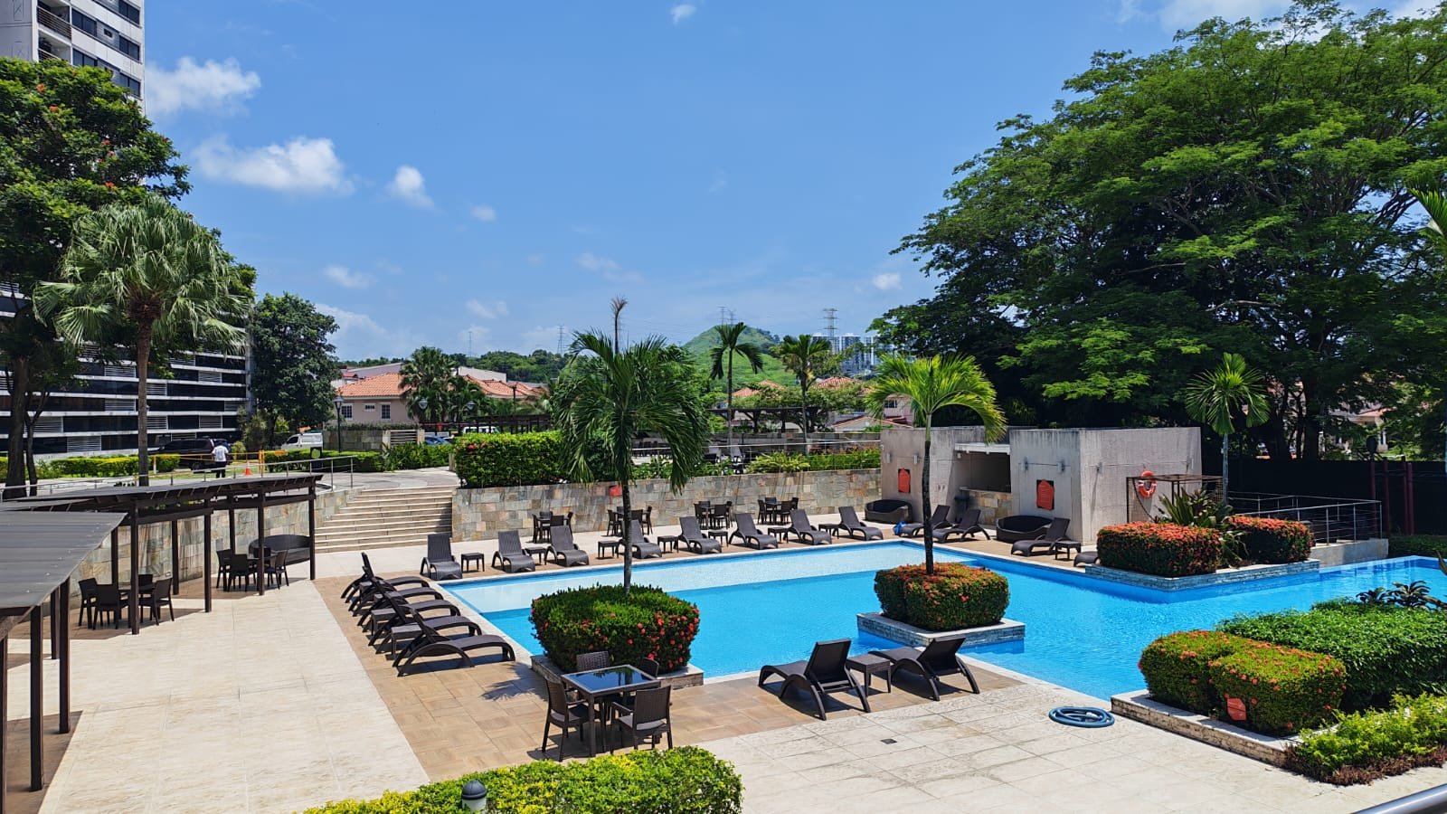 PH CONDADO COUNTRY CLUB