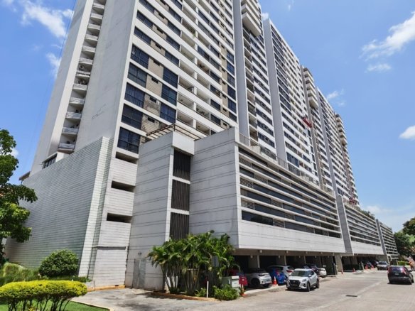 PH CONDADO COUNTRY CLUB