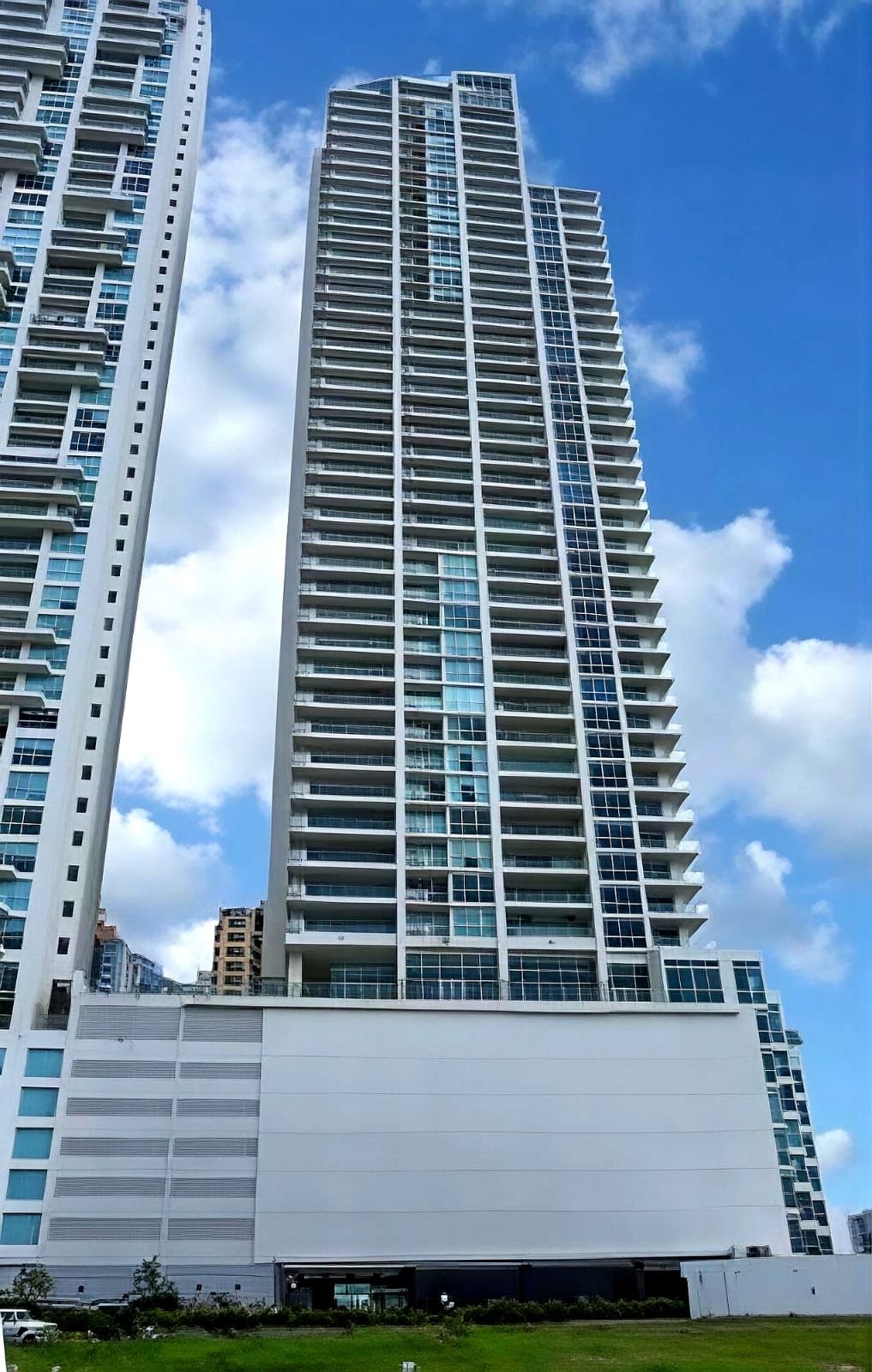 PH OCEANAIRE, en Punta Pacifica