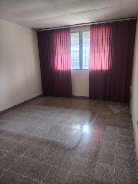 CASA EN CAMPO LIMBERG
