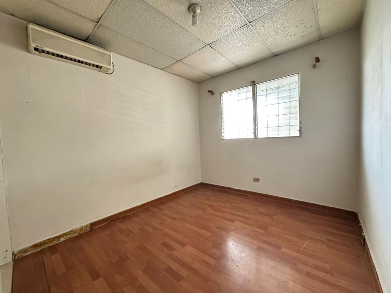 CASA EN PRADERAS DEL ROCIO, en Villa Zaita