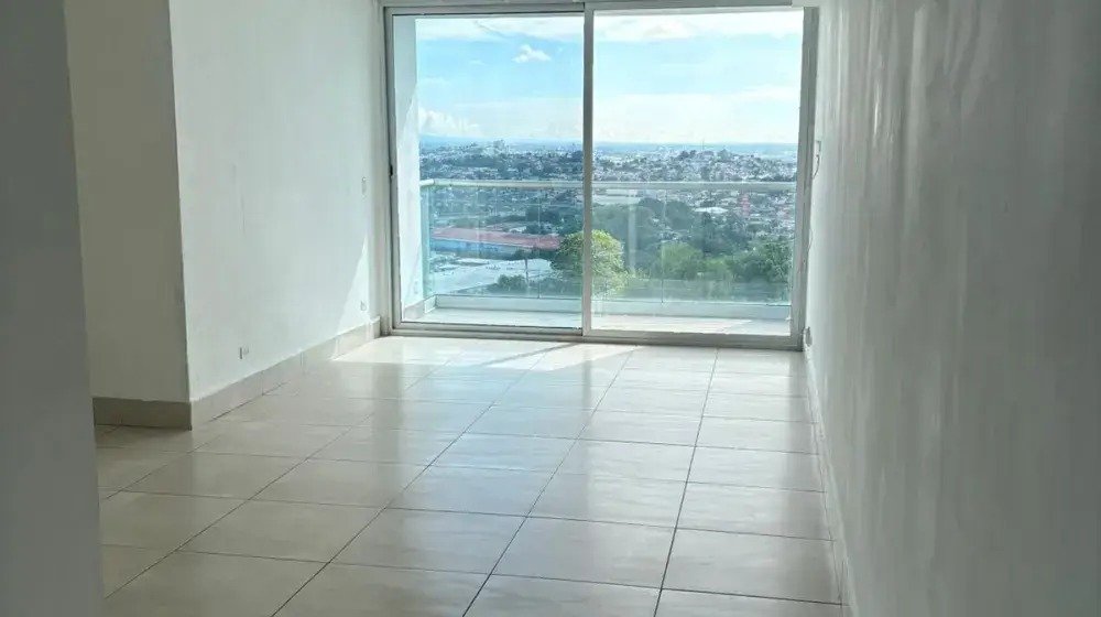 PH Sky Point, en Via Tumba Muerto