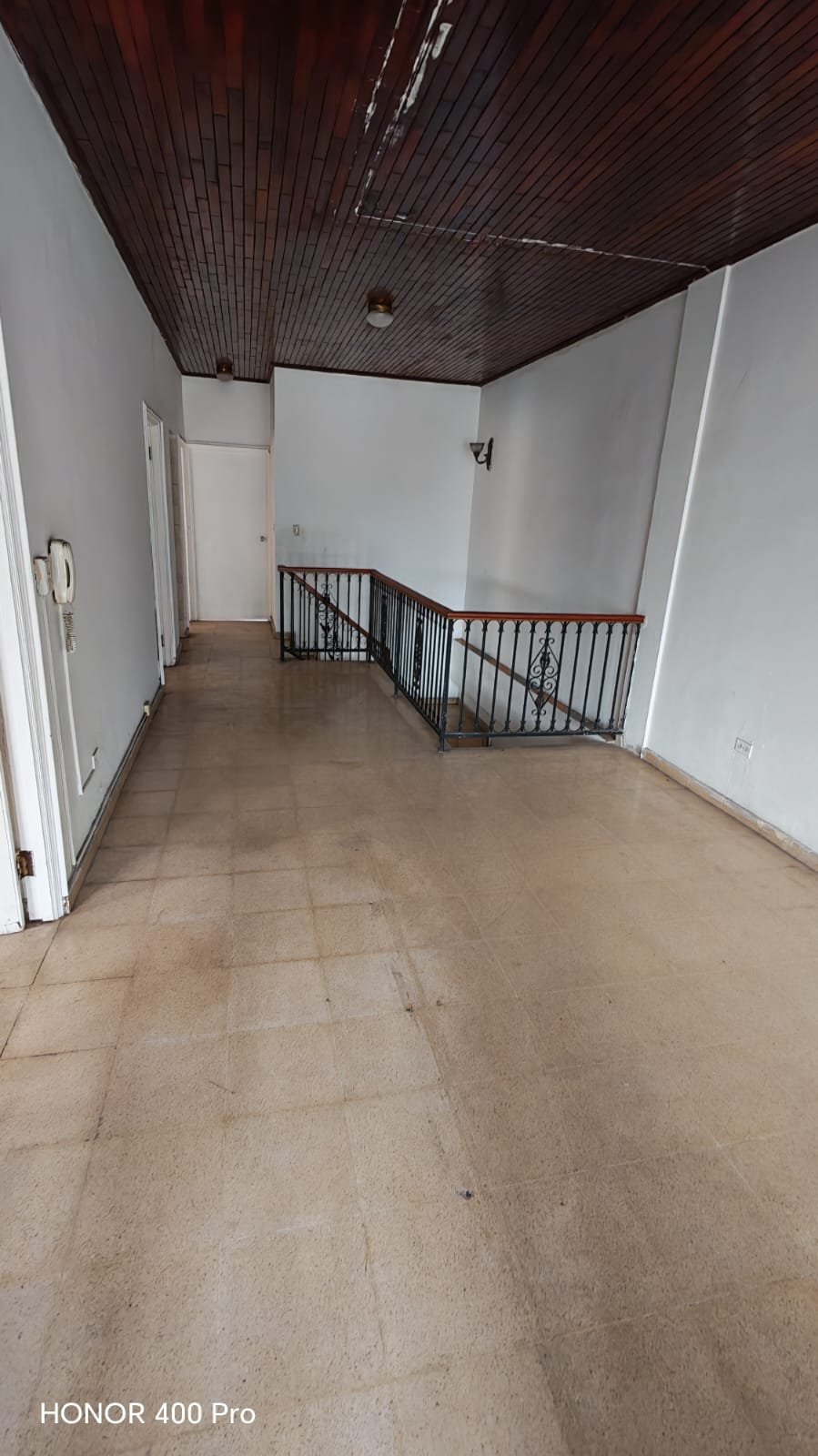 CASA EN DOS MARES, La Loceria