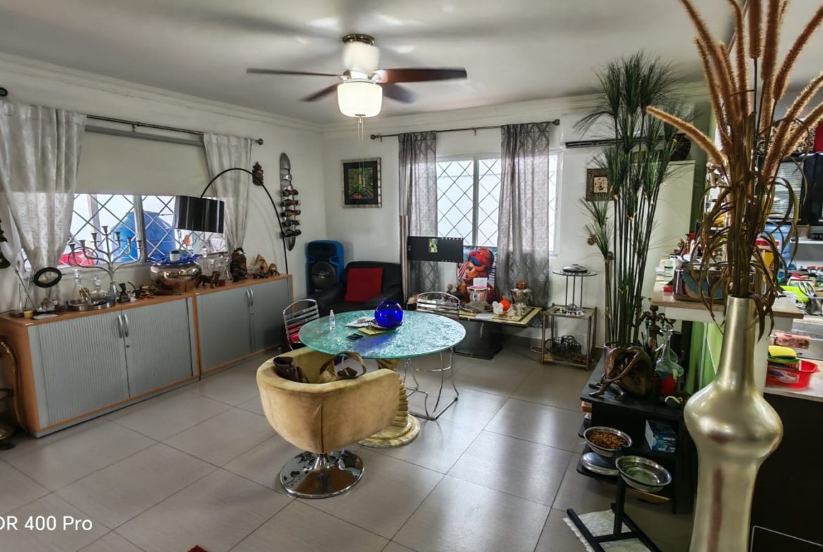 ESPECTACULAR CASA EN LAS PALMAS DE GORGONA, en Chame