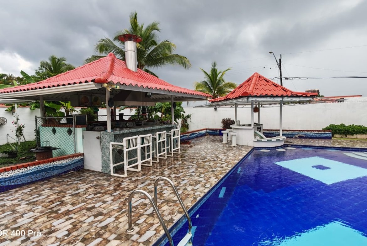 ESPECTACULAR CASA EN LAS PALMAS DE GORGONA, en Chame