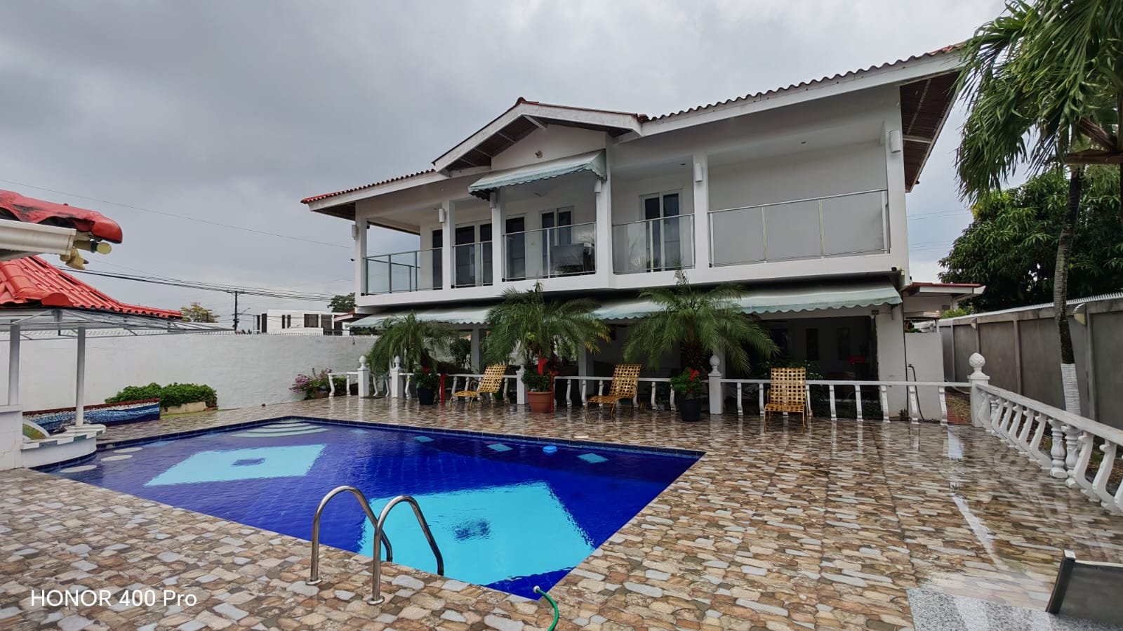 WhatsApp Image 2026-09-25 at 21.04.44 (3) ESPECTACULAR CASA EN LAS PALMAS DE GORGONA, en Chame