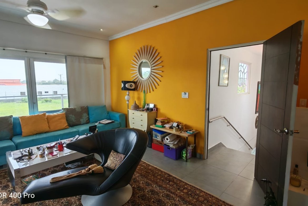 ESPECTACULAR CASA EN LAS PALMAS DE GORGONA, en Chame